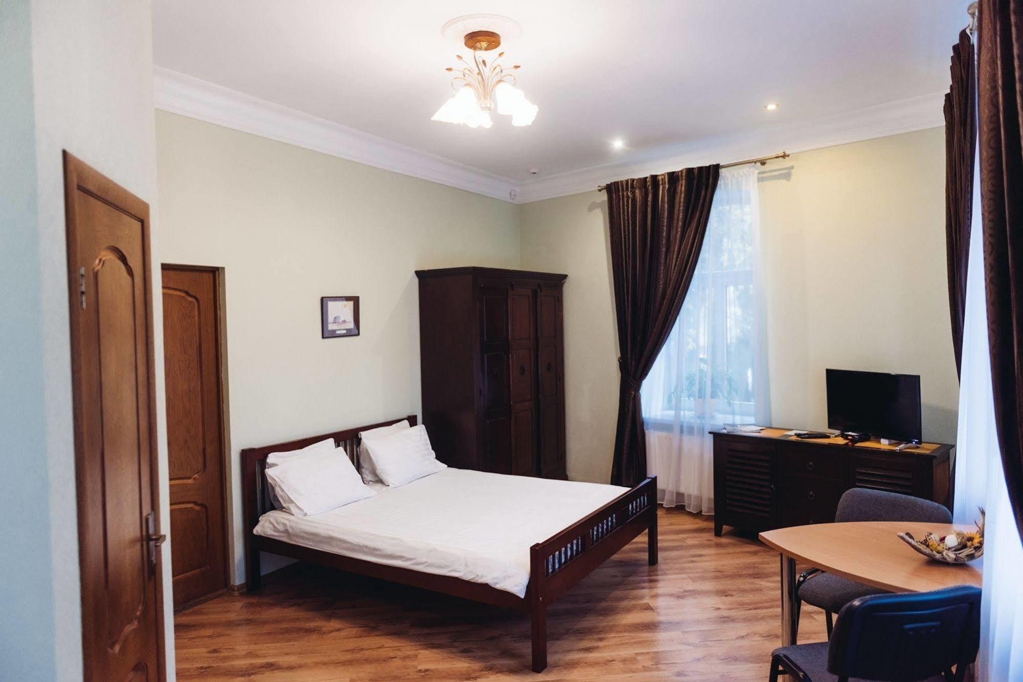 Apartamenti Dvinska Daugavpils Buitenkant foto