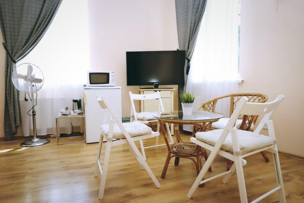 Apartamenti Dvinska Daugavpils Buitenkant foto
