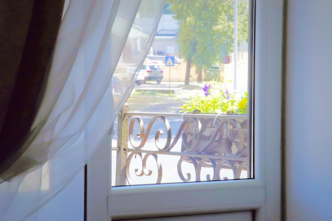 Apartamenti Dvinska Daugavpils Buitenkant foto