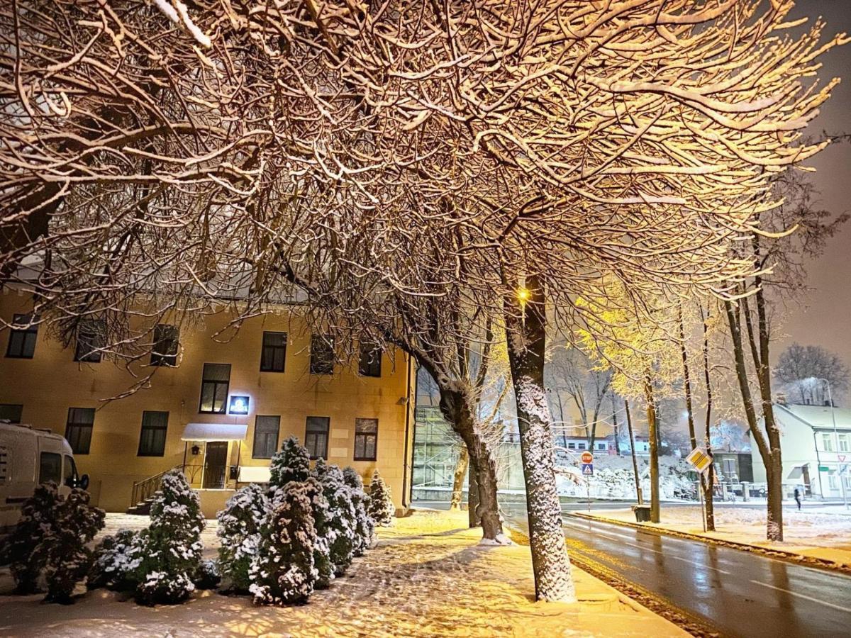 Apartamenti Dvinska Daugavpils Buitenkant foto